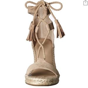 Joie Delilah Suede Natural color Wedge 36.5
